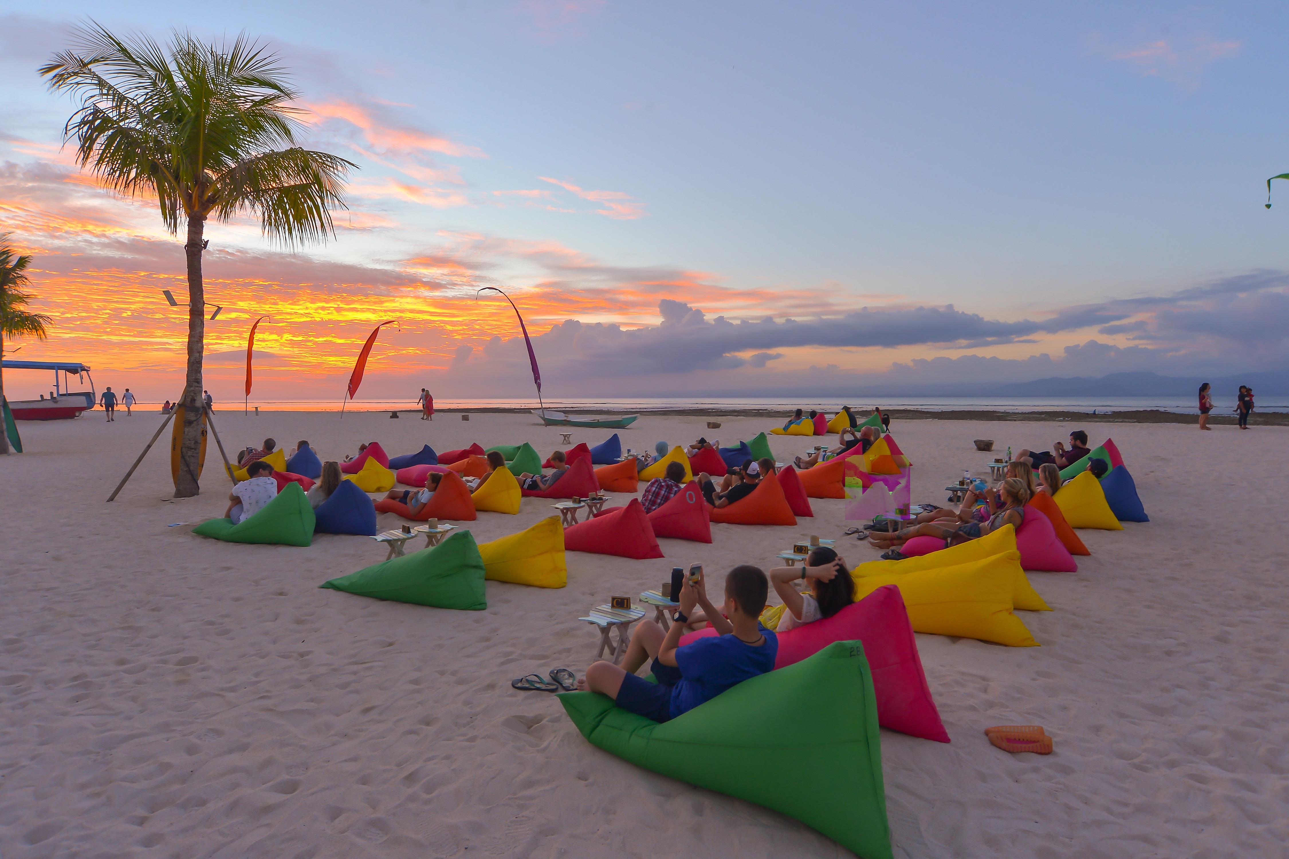 Mahagiri Resort Nusa Lembongan Экстерьер фото