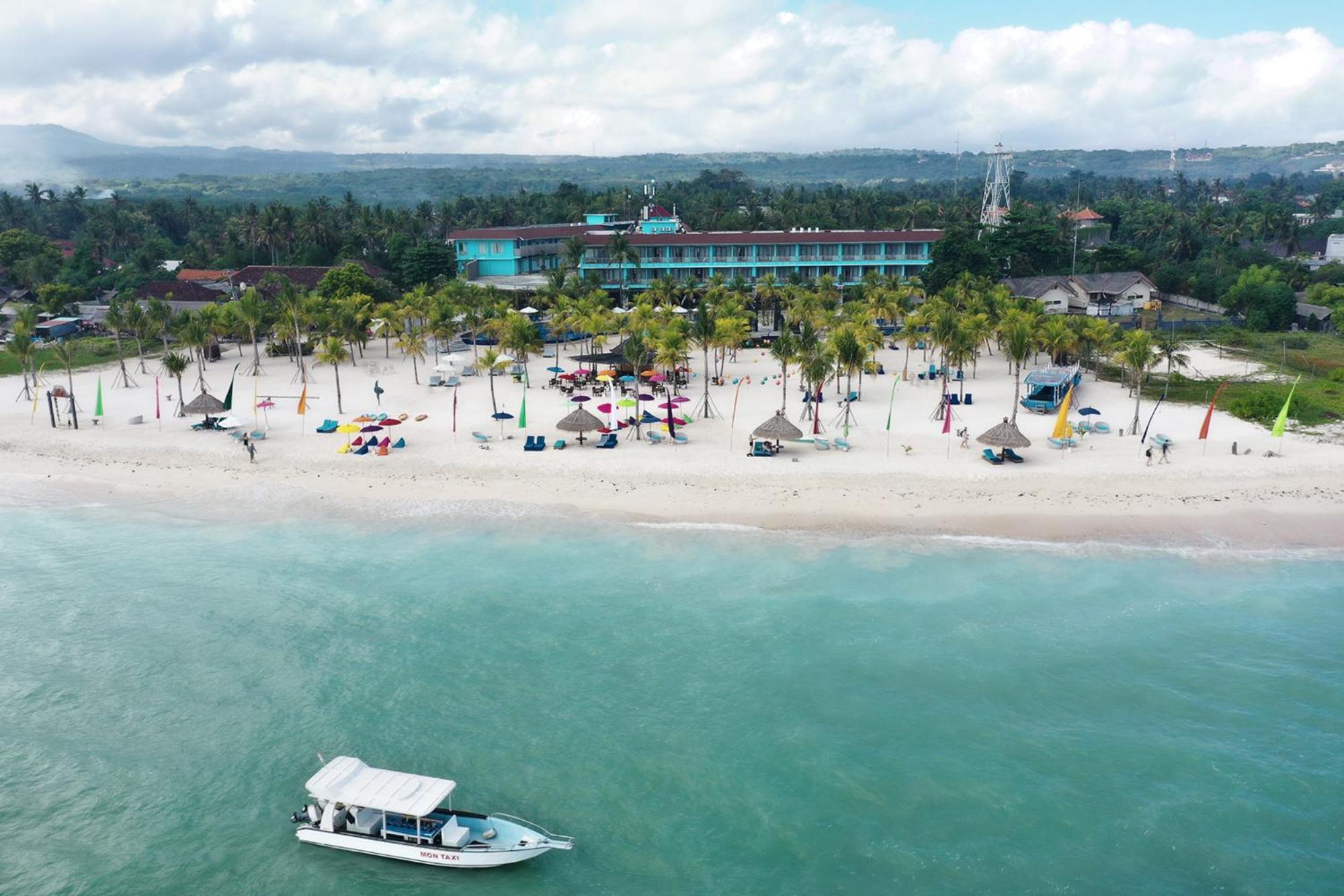 Mahagiri Resort Nusa Lembongan Экстерьер фото